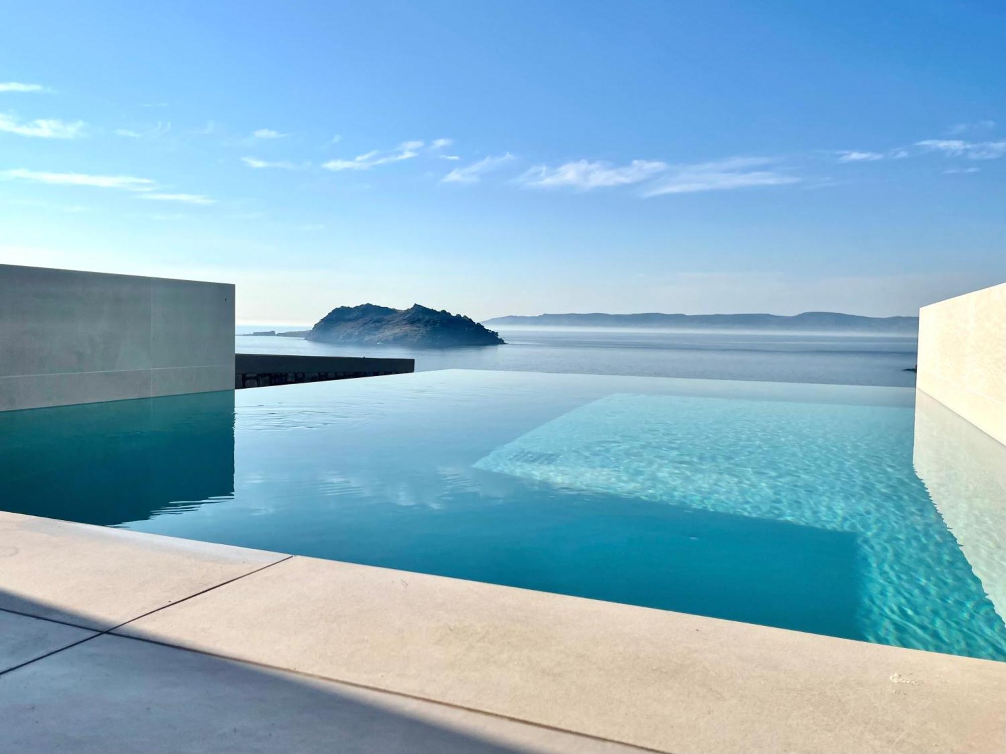 Eleia Seafront & Villa Petra (Lesbos)