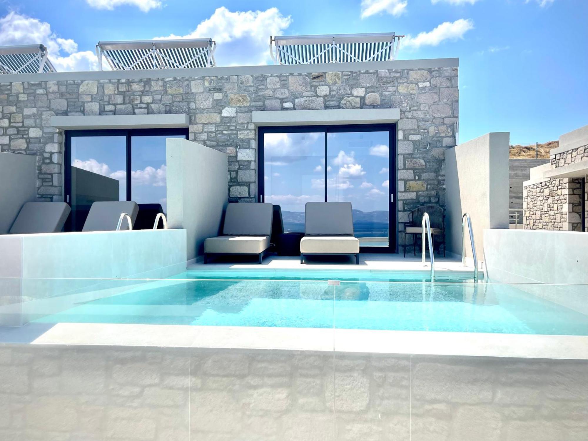 Eleia Seafront & Villa Petra (Lesbos)
