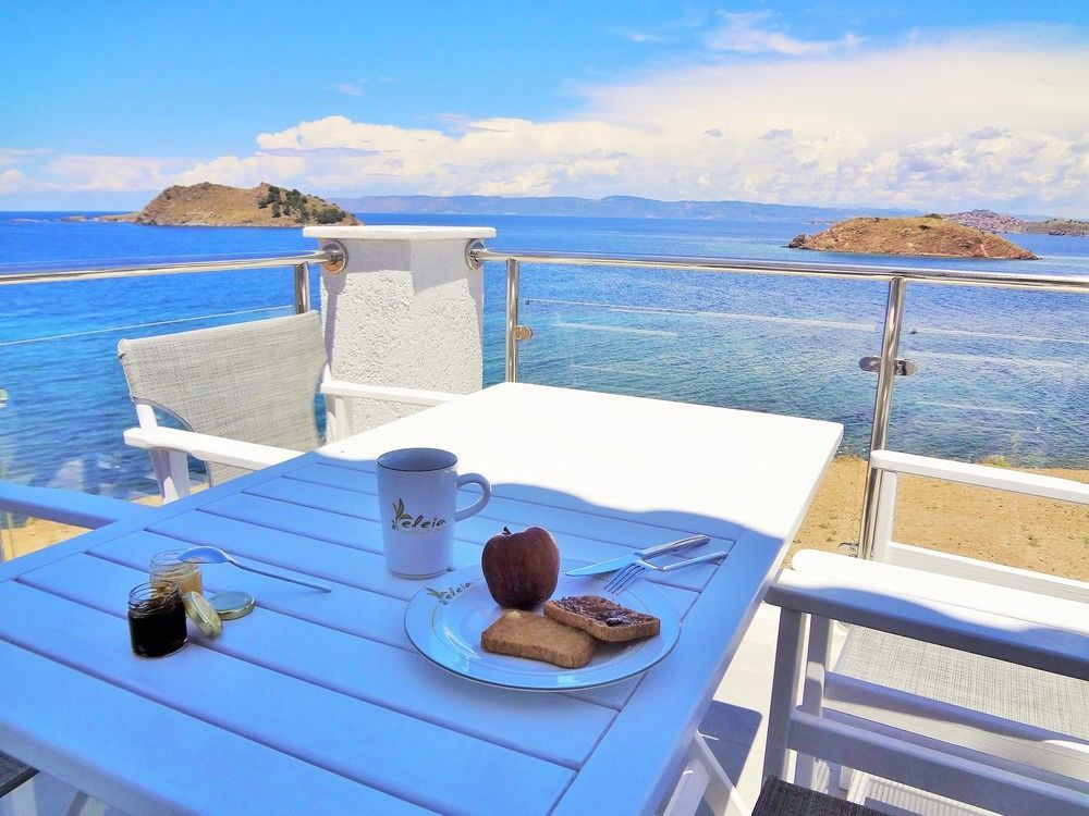 Eleia Seafront & Villa Petra (Lesbos)