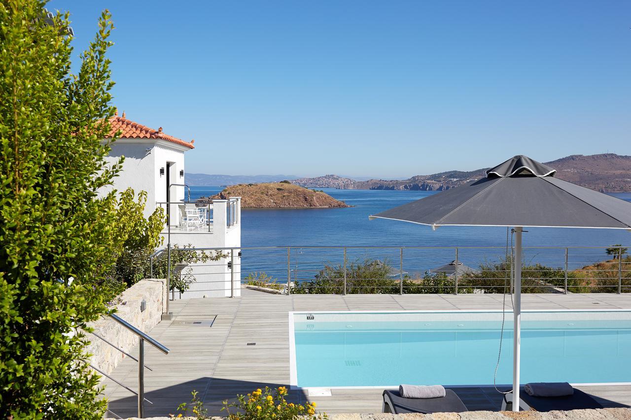 Eleia Seafront & Villa *